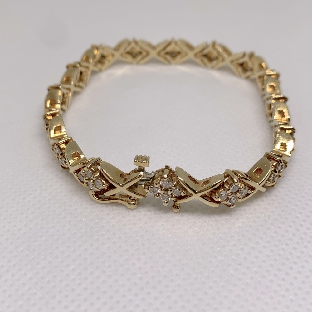 24g HEAVY 14k 3ct Diamond XOXO bracelet 😍